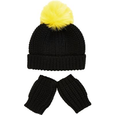 Mini boys black beanie hat mittens set